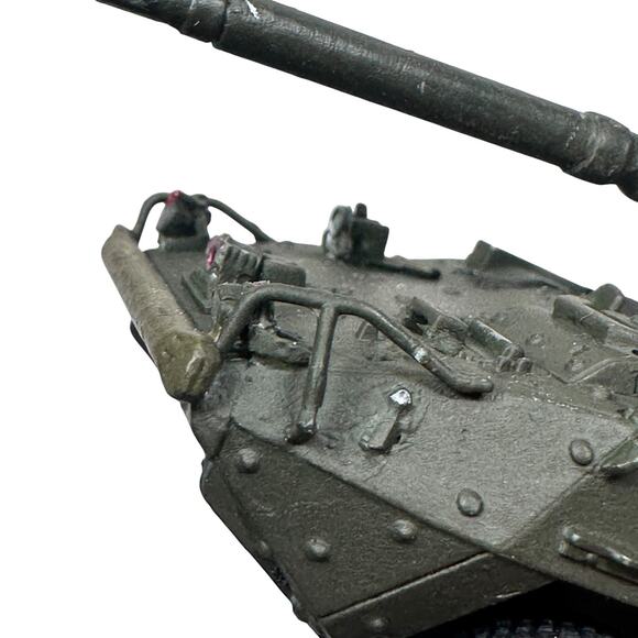 Vintage M1128 Mobile Gun System Military Vehicle Plastic 1:72 Scale Model Built - Picture 9 of 10